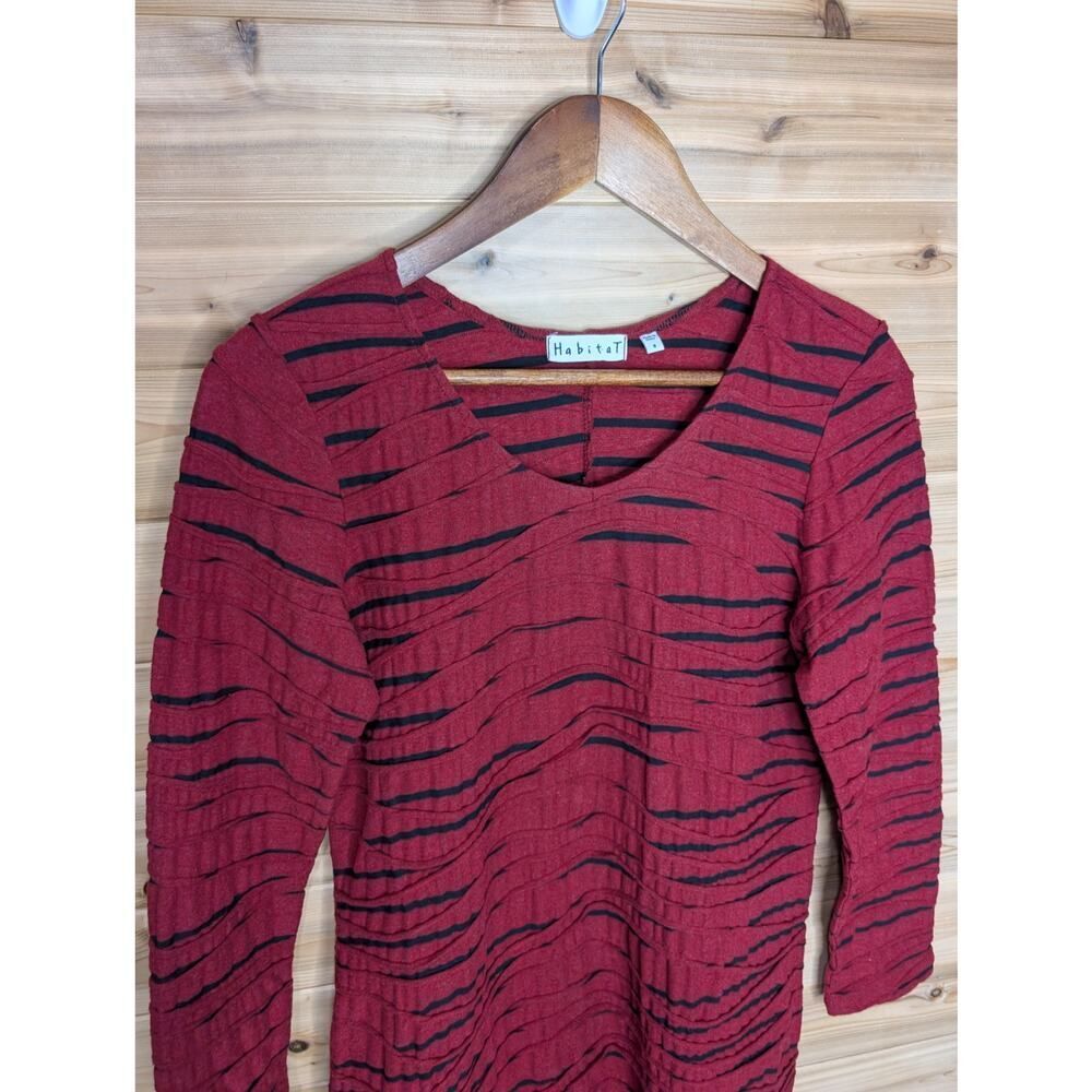 Habitat Dress Womens Small Red Black Textured Knit Knee Length - Picture 2 of 11